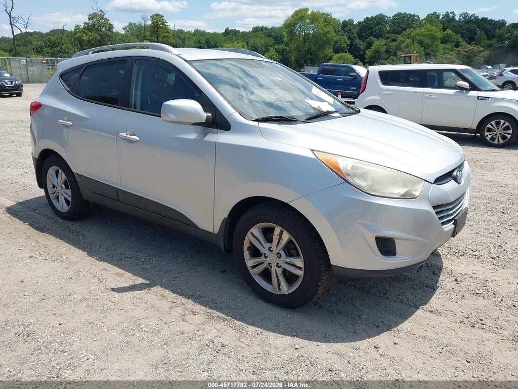 2011 HYUNDAI TUCSON