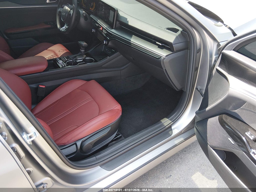 2026 Kia K5 GT-Line FWD photo 5