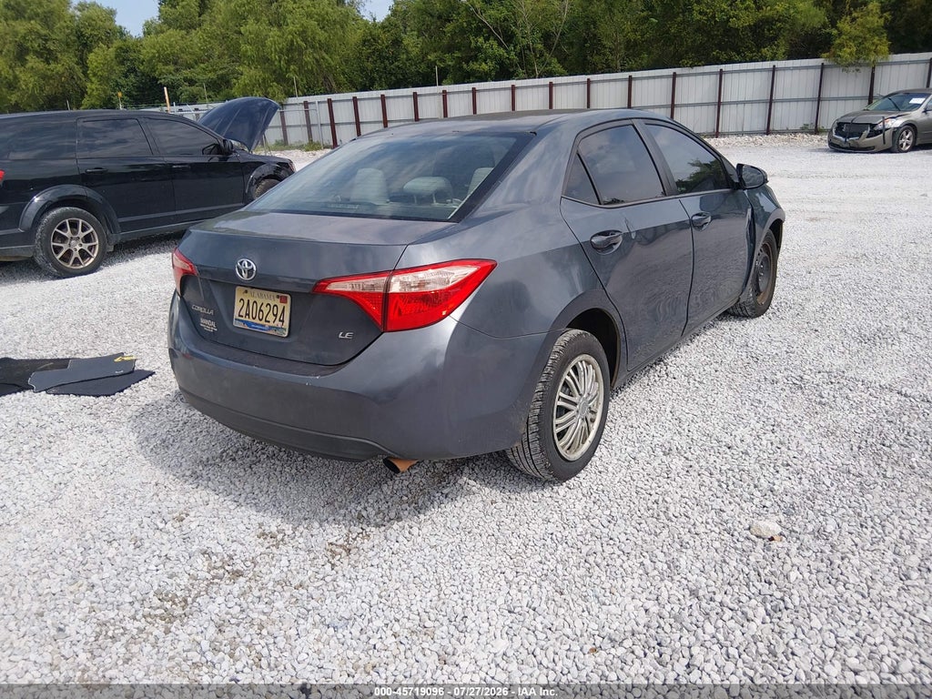 2017 Toyota Corolla LE photo 4