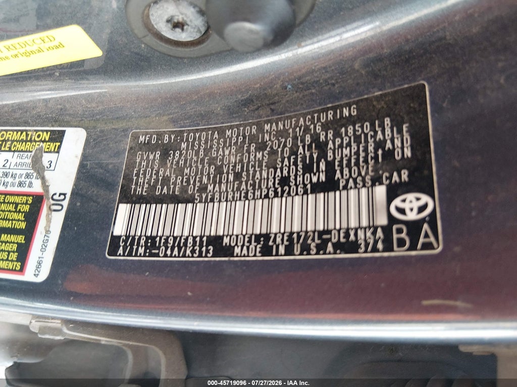 2017 Toyota Corolla LE photo 9