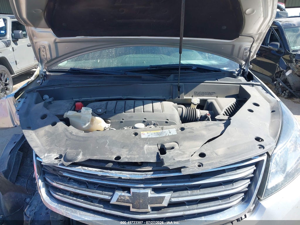 2016 Chevrolet Traverse 1LT photo 10