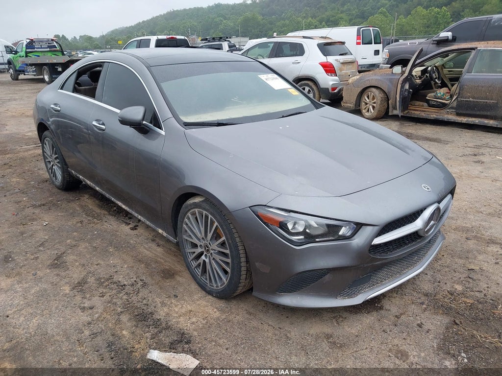 MERCEDES-BENZ CLA 2022