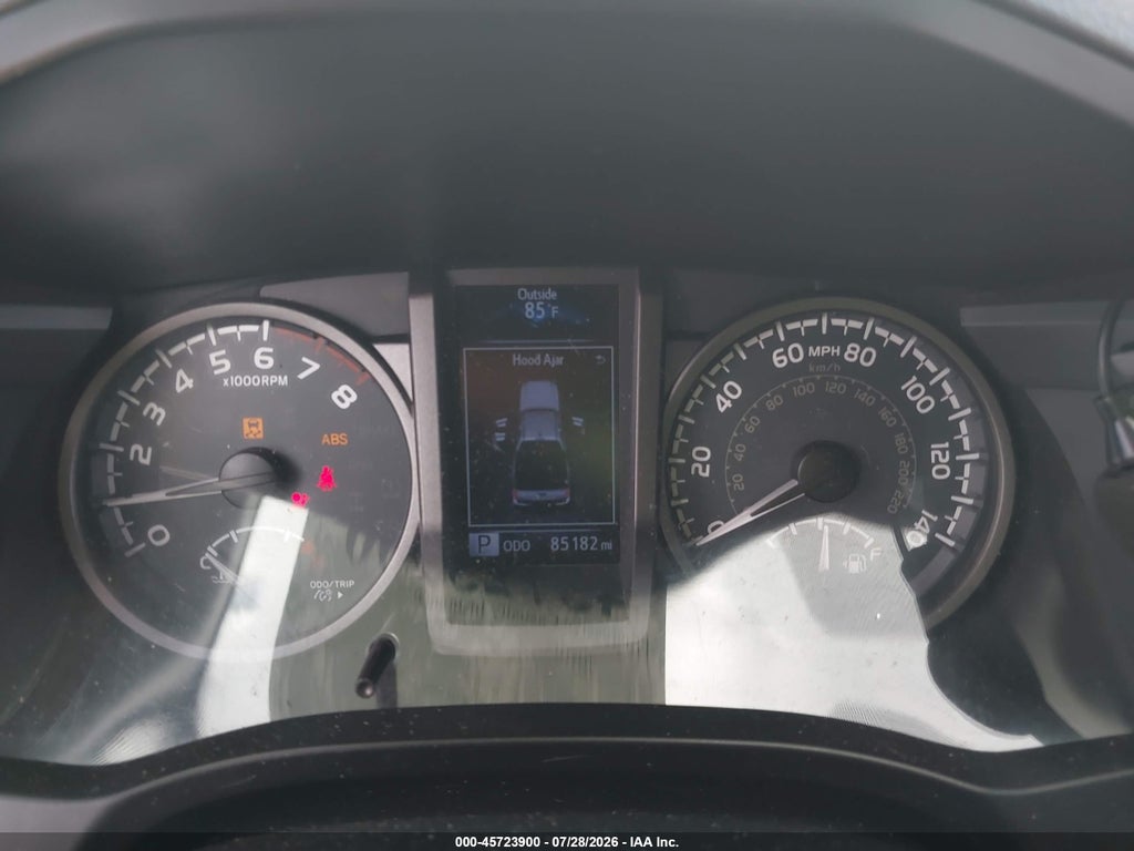 2016 Toyota Tacoma TRD Sport photo 7