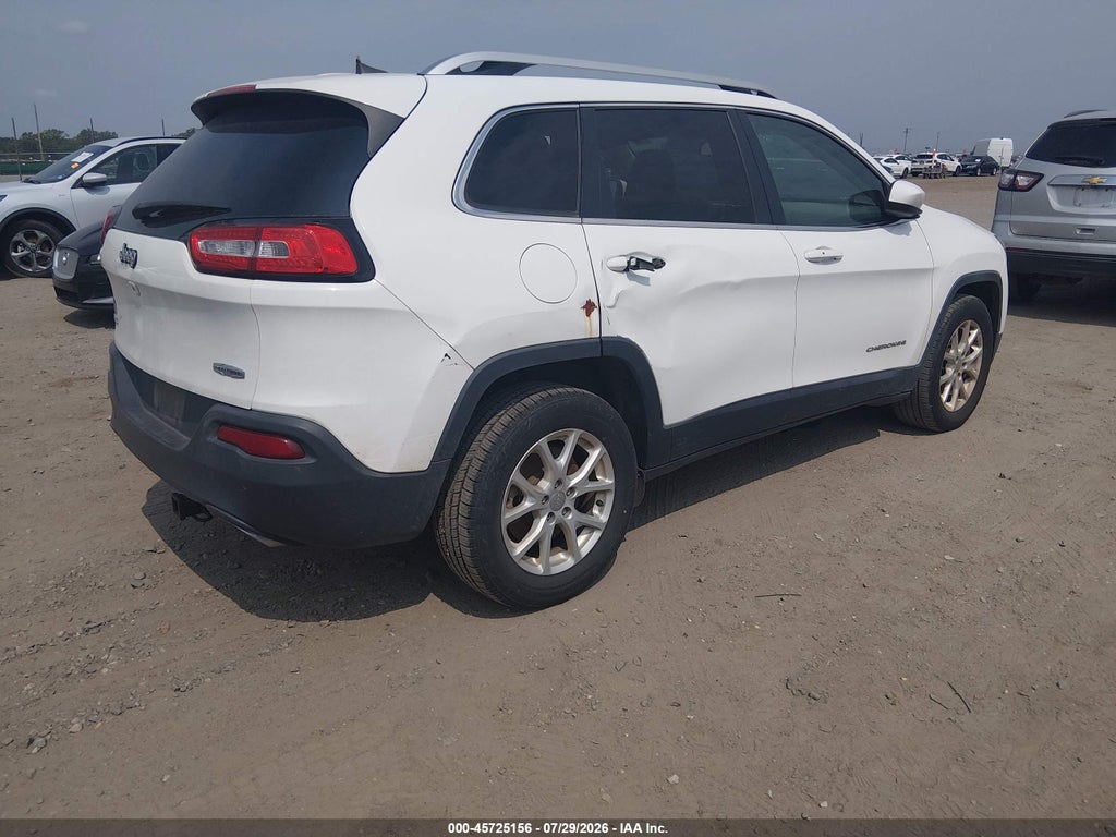 2015 Jeep Cherokee Latitude photo 4