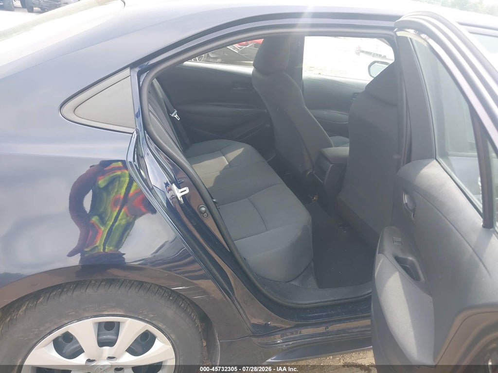 2022 Toyota Corolla LE photo 8