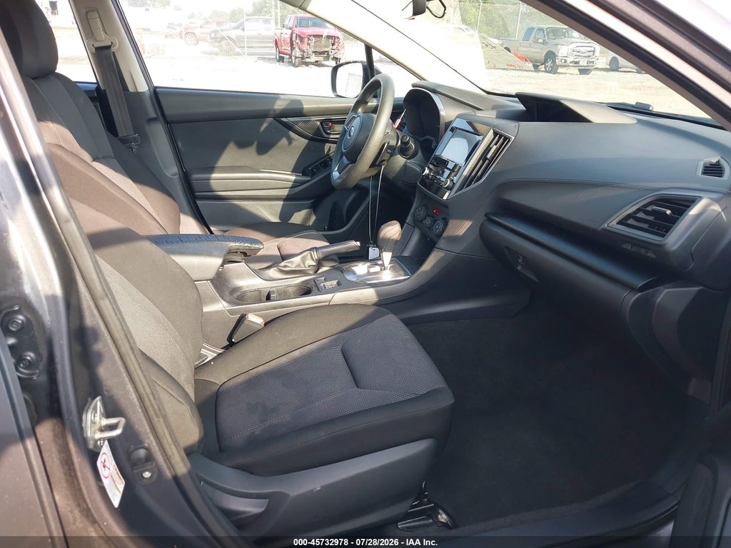 2020 Subaru Impreza Premium 5-Door photo 5