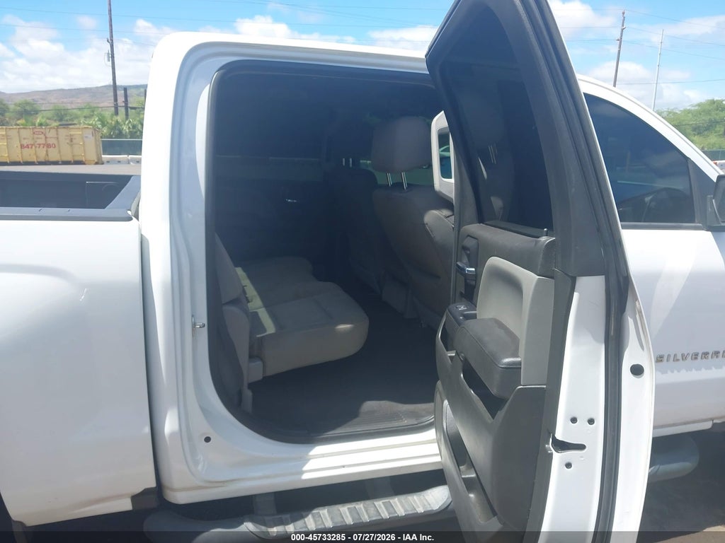2018 Chevrolet Silverado 1500 Custom photo 8