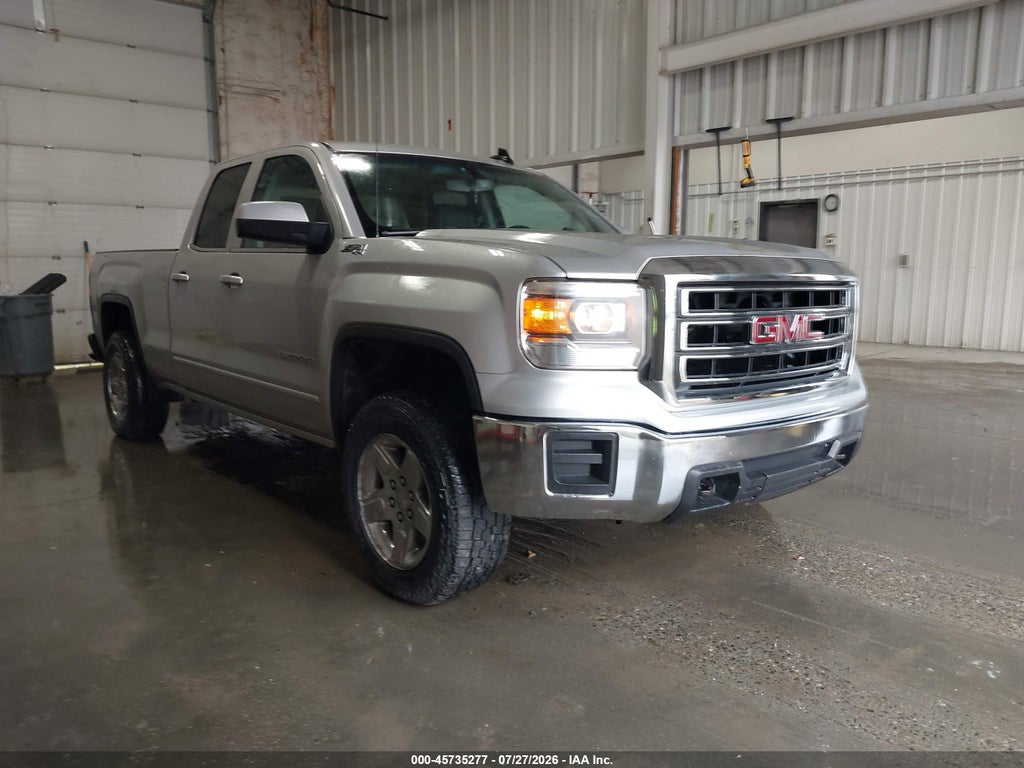 2015 GMC Sierra 1500 SLE photo 1