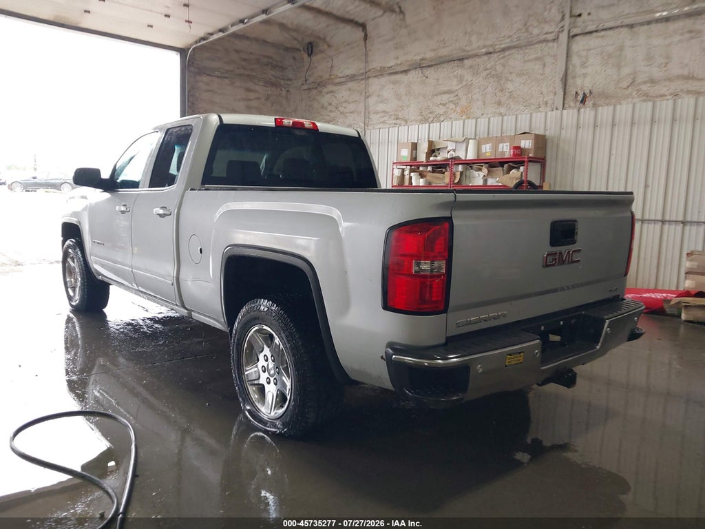 2015 GMC Sierra 1500 SLE photo 3