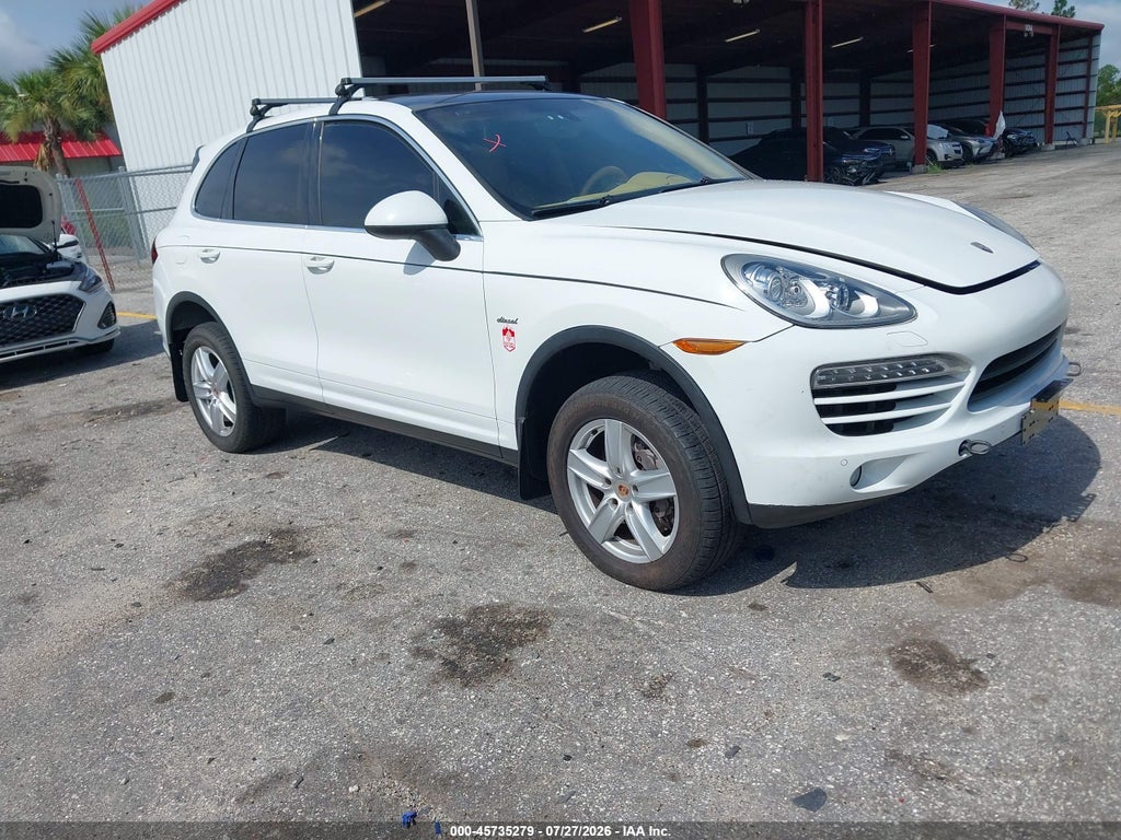 2014 PORSCHE CAYENNE