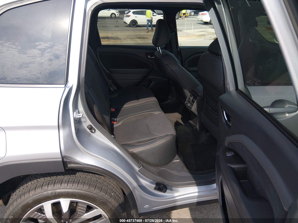 2026 Subaru Forester Touring photo 8