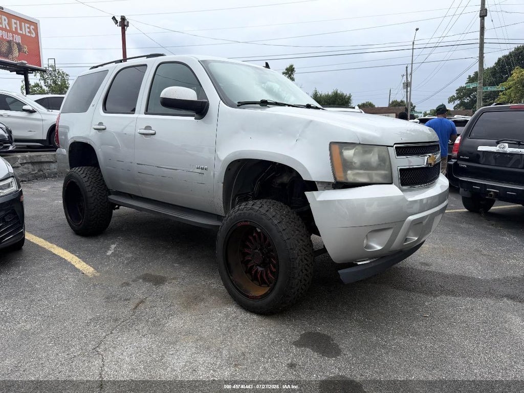 2011 CHEVROLET TAHOE