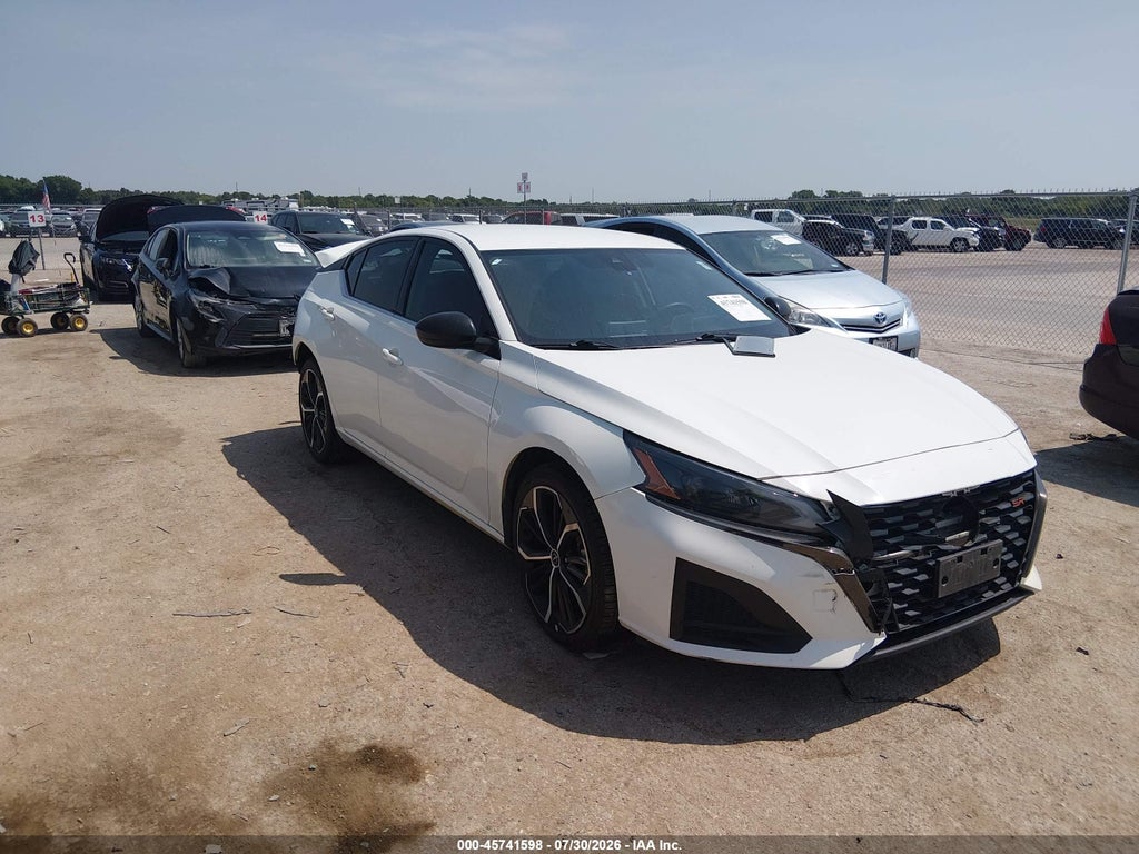 NISSAN ALTIMA 2023