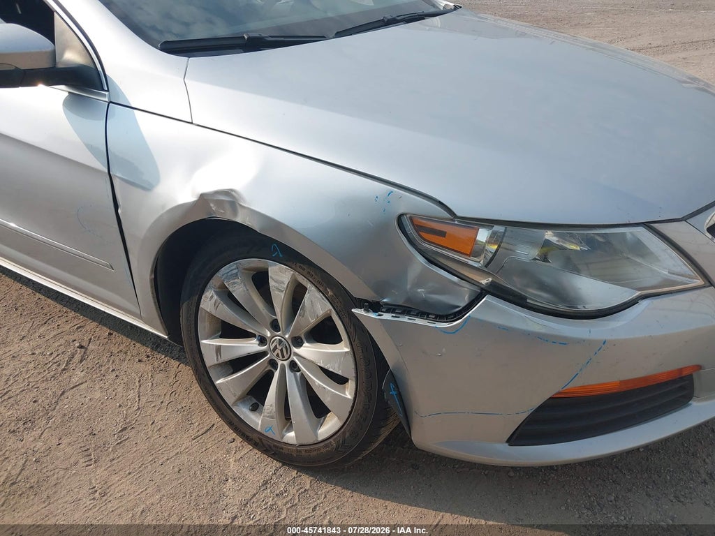 2012 Volkswagen CC Sport photo 6