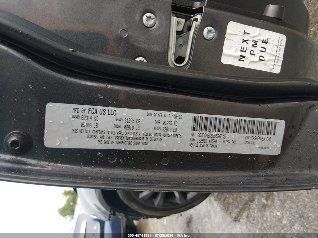 2019 Chrysler 300 Limited photo 9