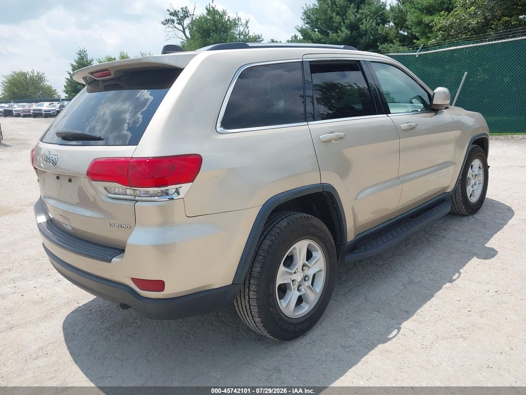 2014 Jeep Grand Cherokee Laredo photo 4