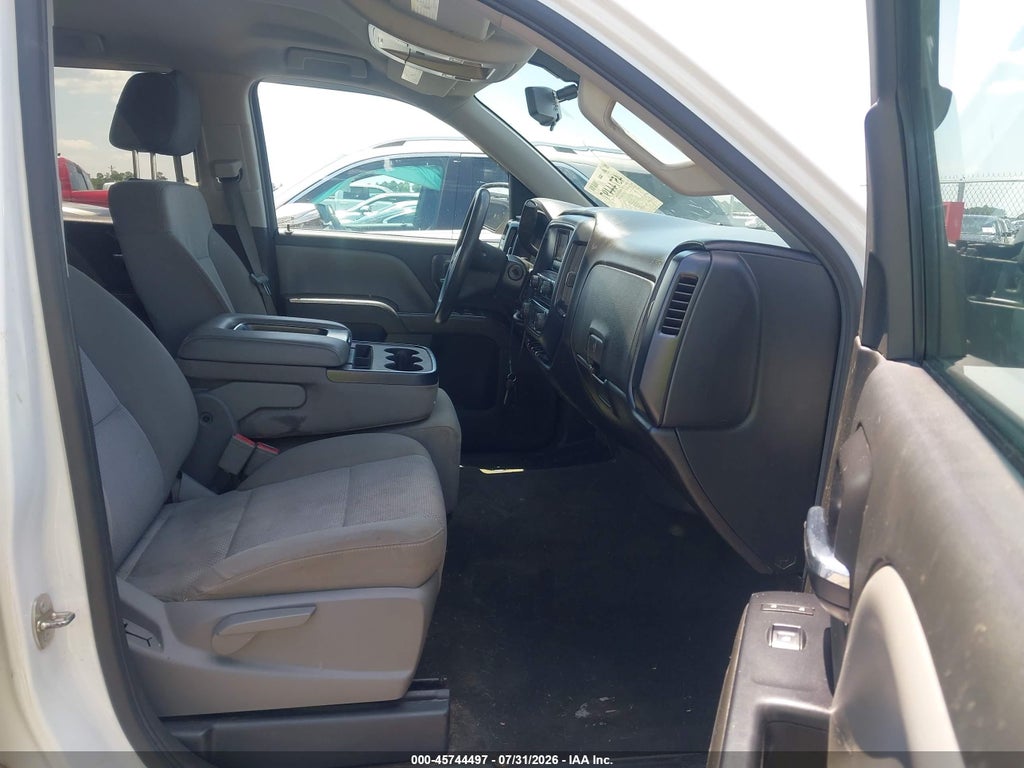 2015 Chevrolet Silverado 1500 LS photo 5