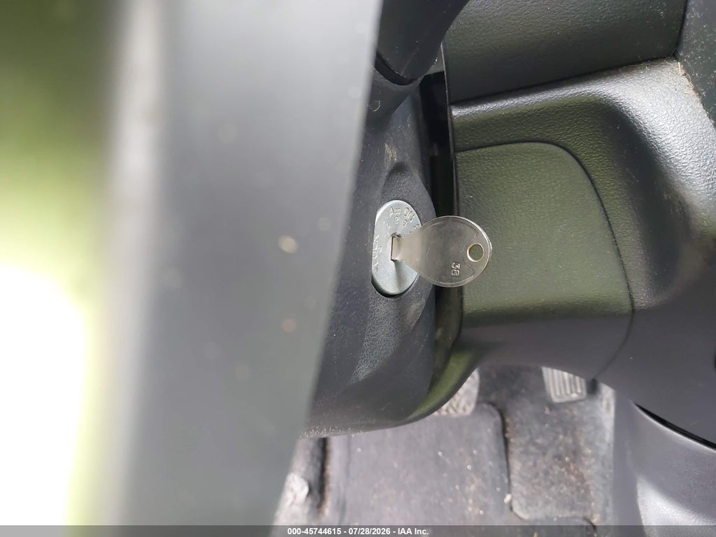 2018 Nissan Versa 1.6 S+ photo 11