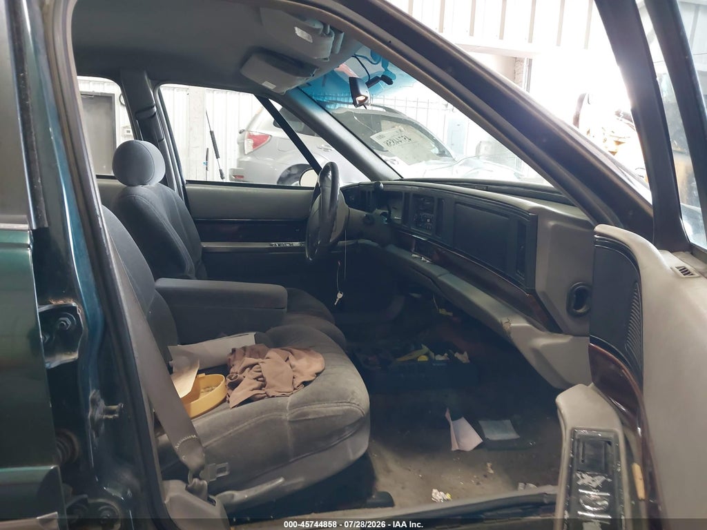 1998 Buick Lesabre Custom photo 5