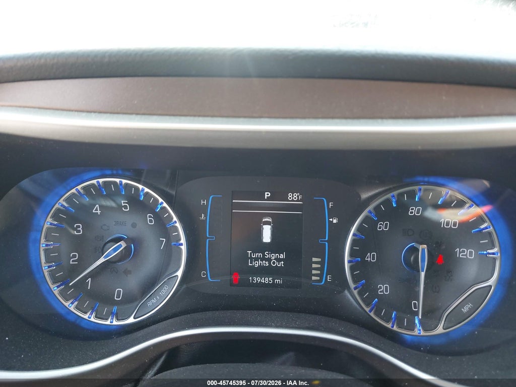 2017 Chrysler Pacifica Touring-L photo 7