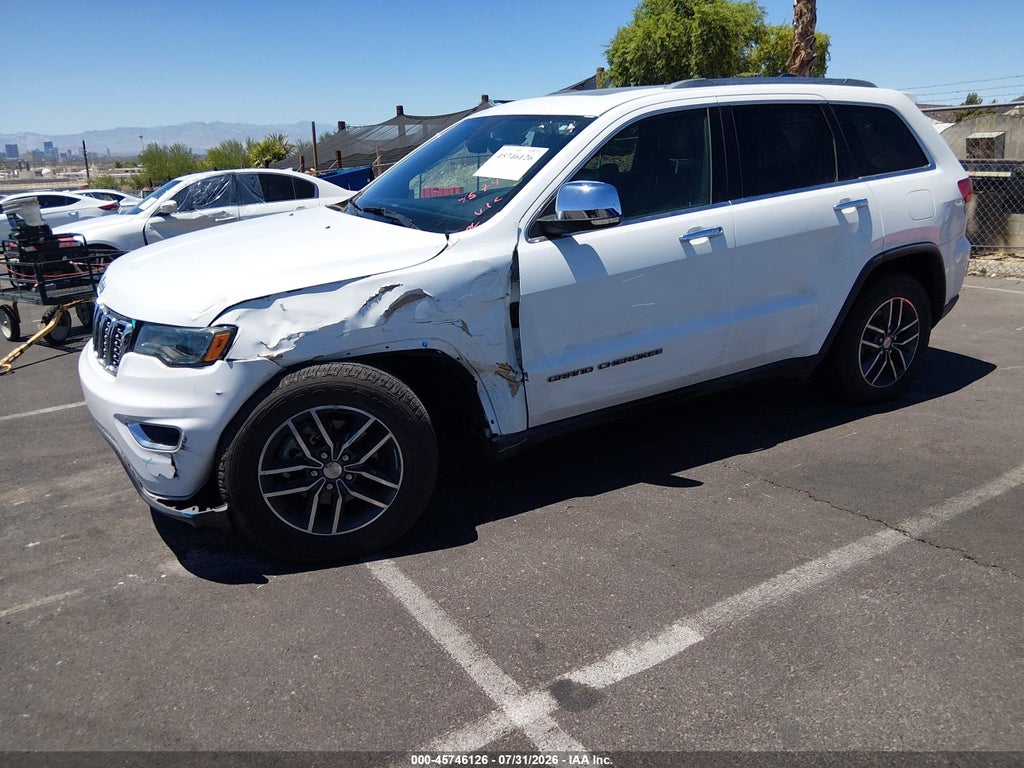 2018 Jeep Grand Cherokee Limited 4X2 photo 2