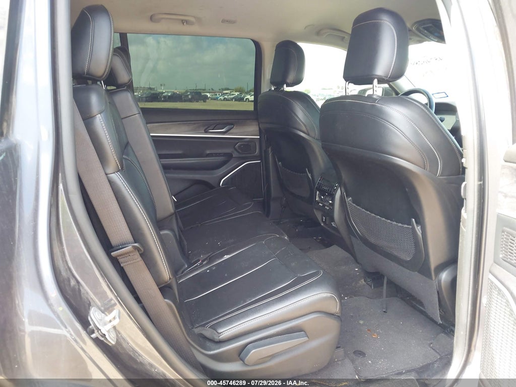 2021 Jeep Grand Cherokee L Limited 4X4 photo 8