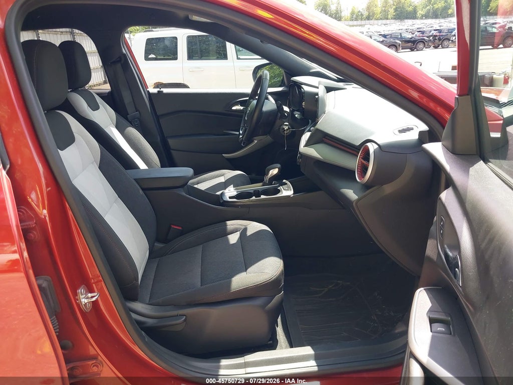2024 Chevrolet Trax FWD 1RS photo 5