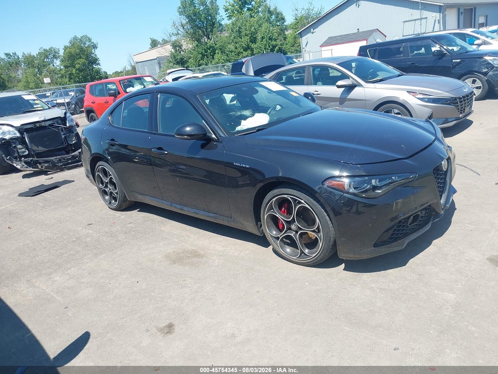 ALFA ROMEO GIULIA 2024