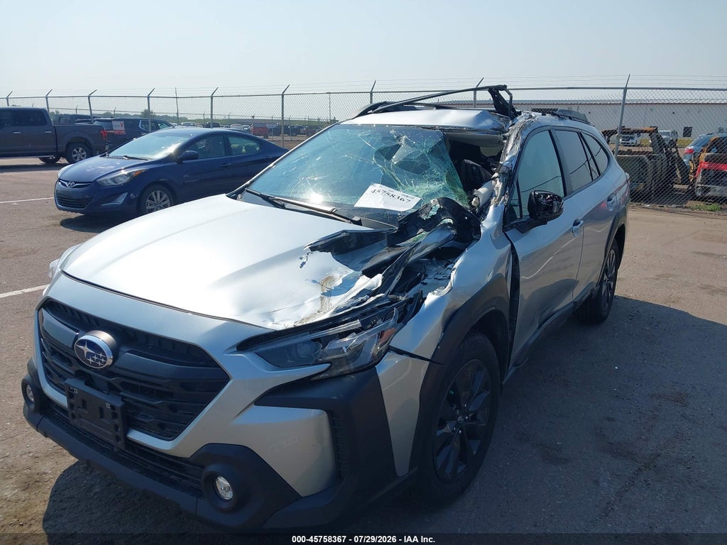2025 Subaru Outback Onyx Edition photo 6