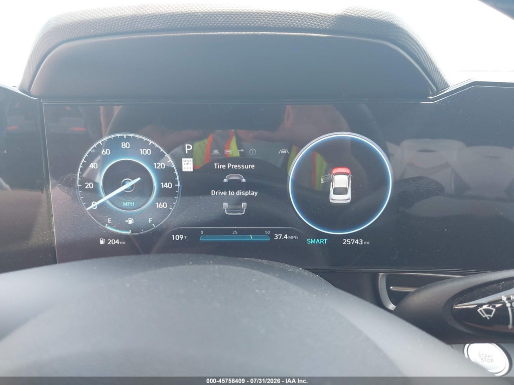 2025 Hyundai Elantra SEL Convenience photo 7
