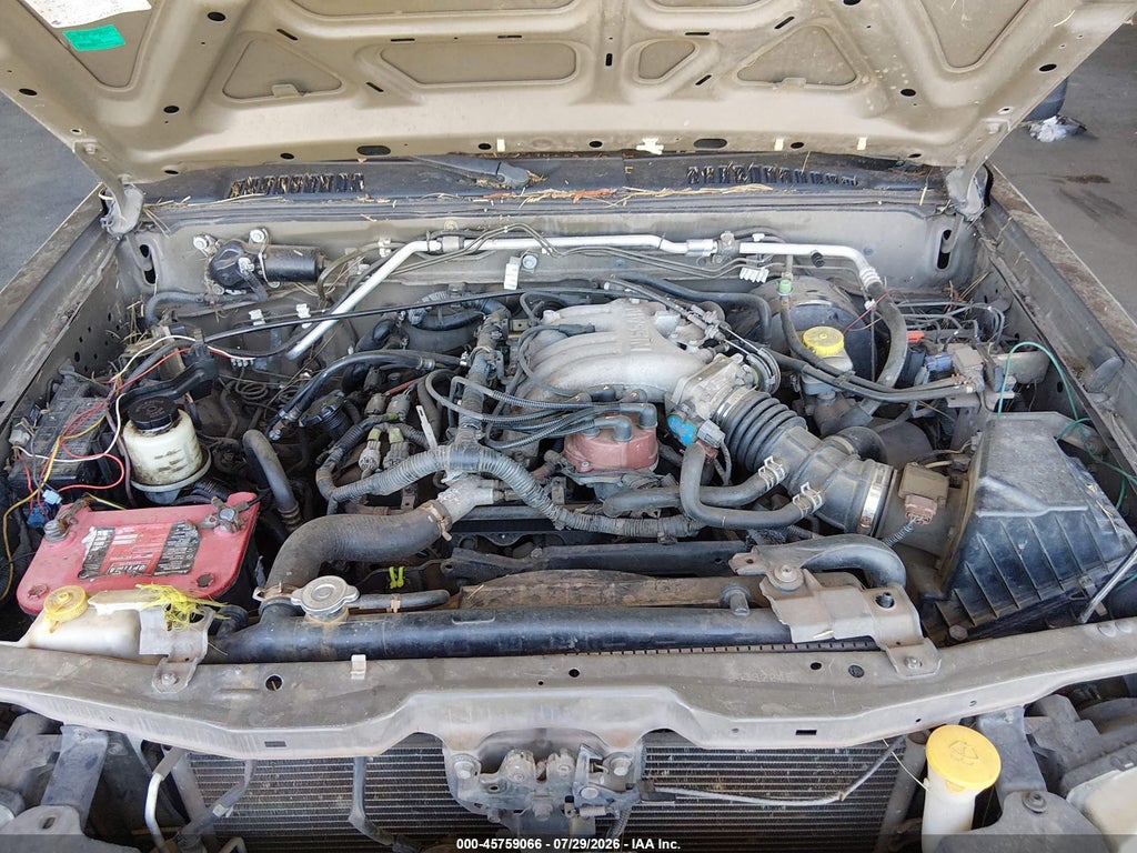 2002 Nissan Frontier XE-V6 photo 10