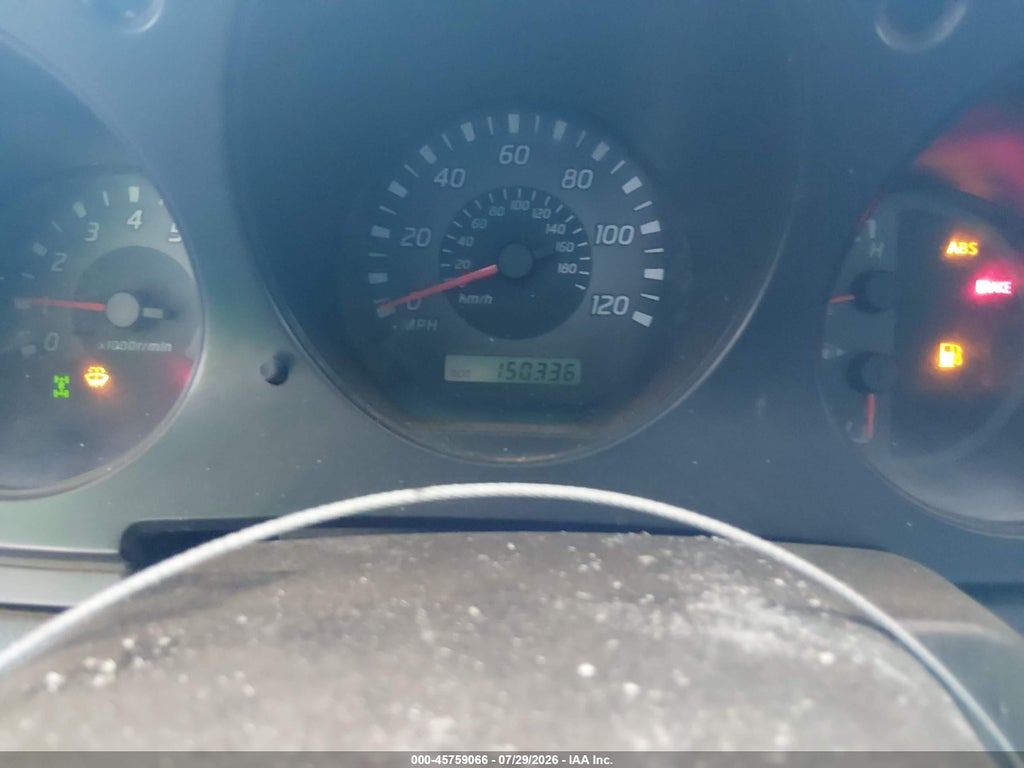 2002 Nissan Frontier XE-V6 photo 7