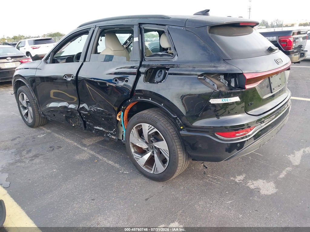 2025 Audi Q6 E-Tron Premium Plus Quattro photo 3