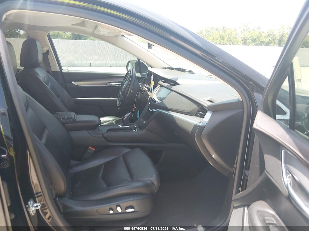 2019 Cadillac XT5 Premium Luxury photo 5