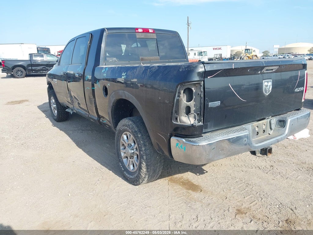2015 Ram 2500 Laramie photo 3