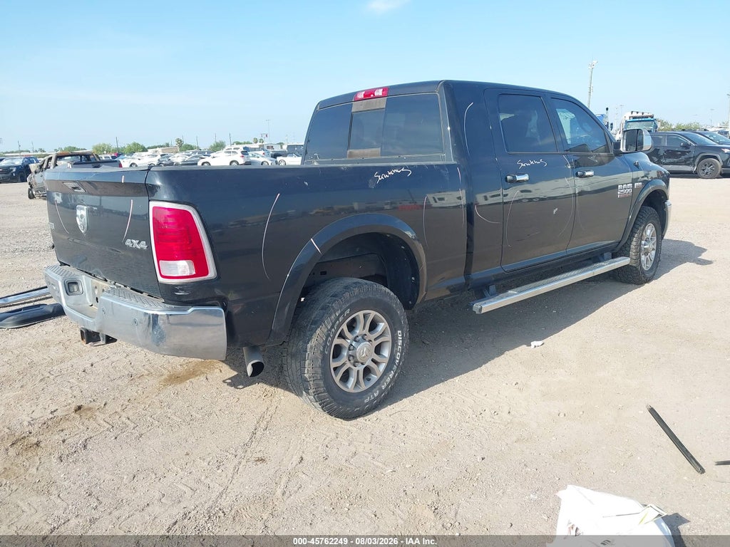 2015 Ram 2500 Laramie photo 4