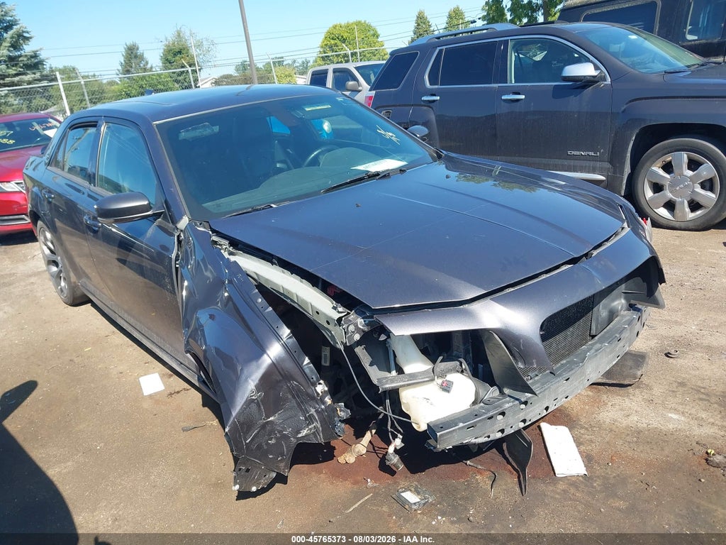 2C3CCABG1JH269601 2018 CHRYSLER 300 photo no. 1