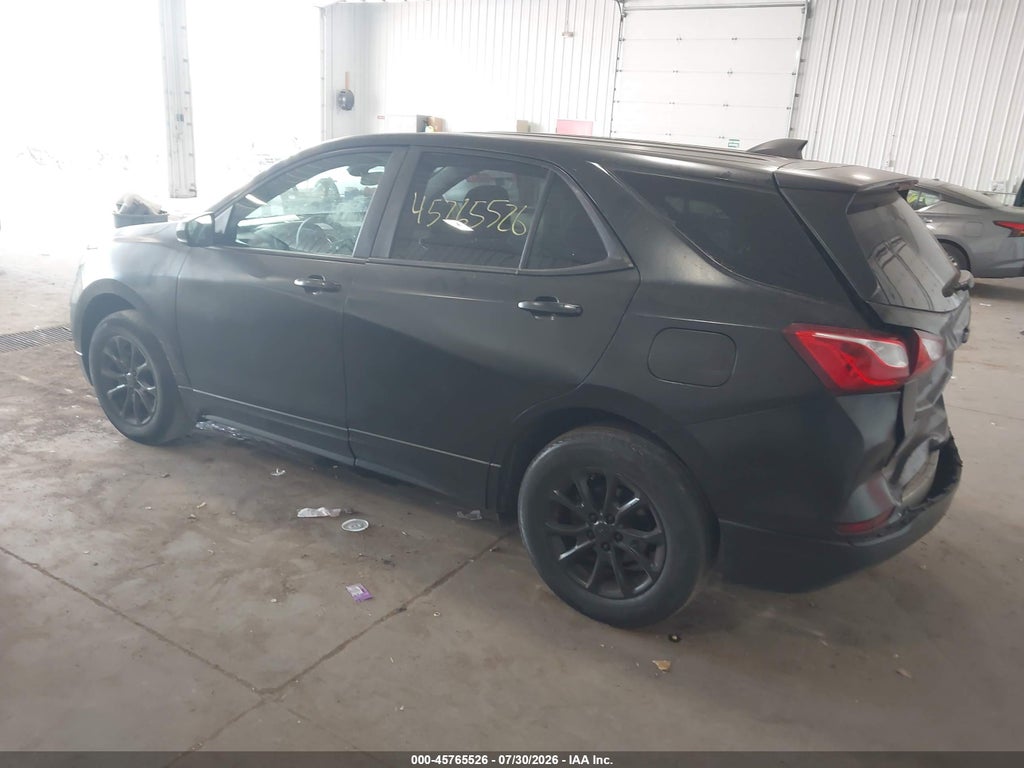 2020 Chevrolet Equinox FWD LS photo 3