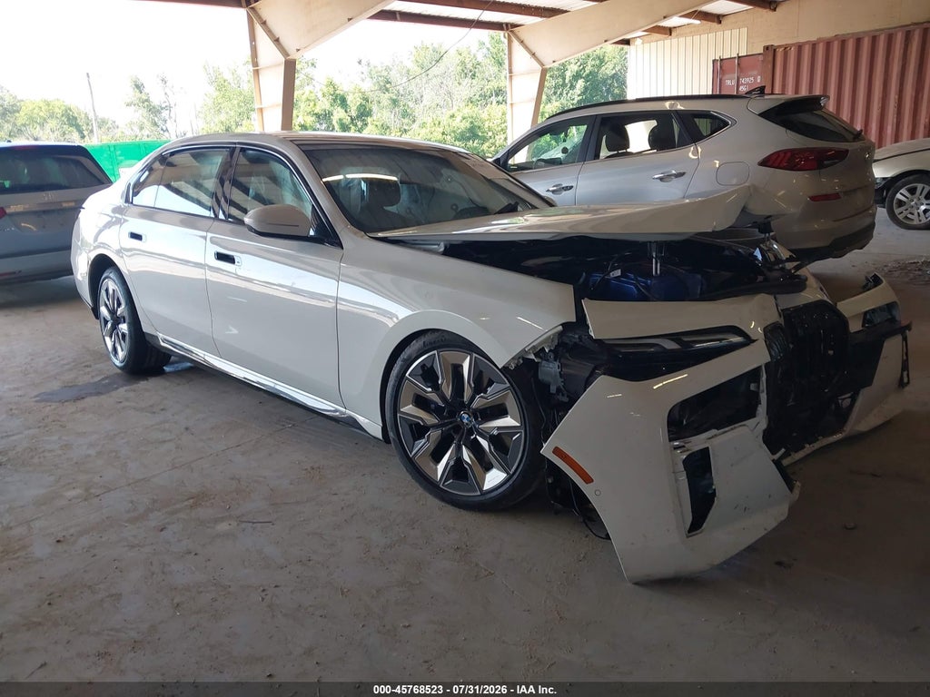 2023 BMW 740