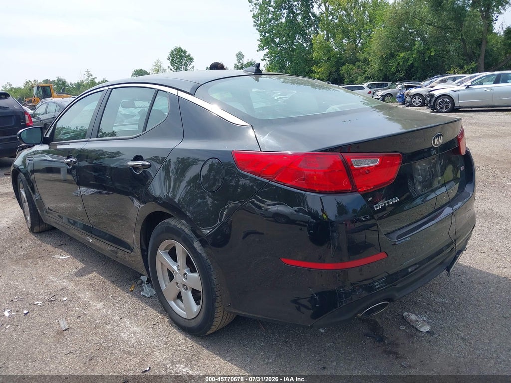 2015 Kia Optima LX photo 3