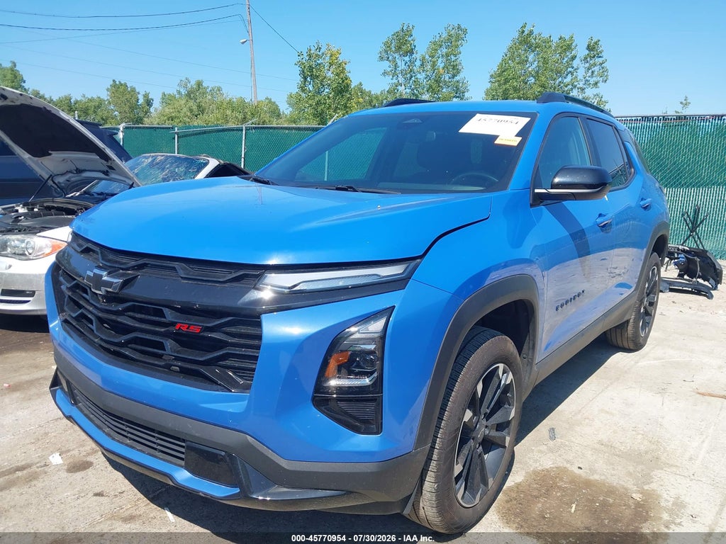 2026 Chevrolet Equinox FWD RS photo 2