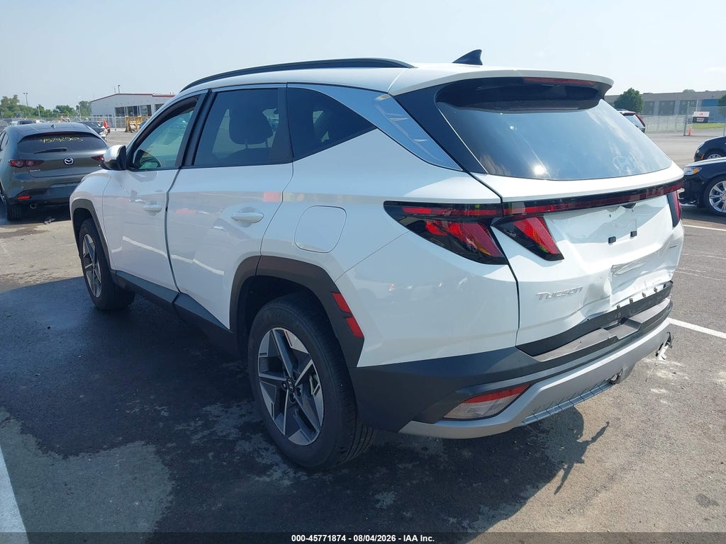 2025 Hyundai Tucson SEL photo 3
