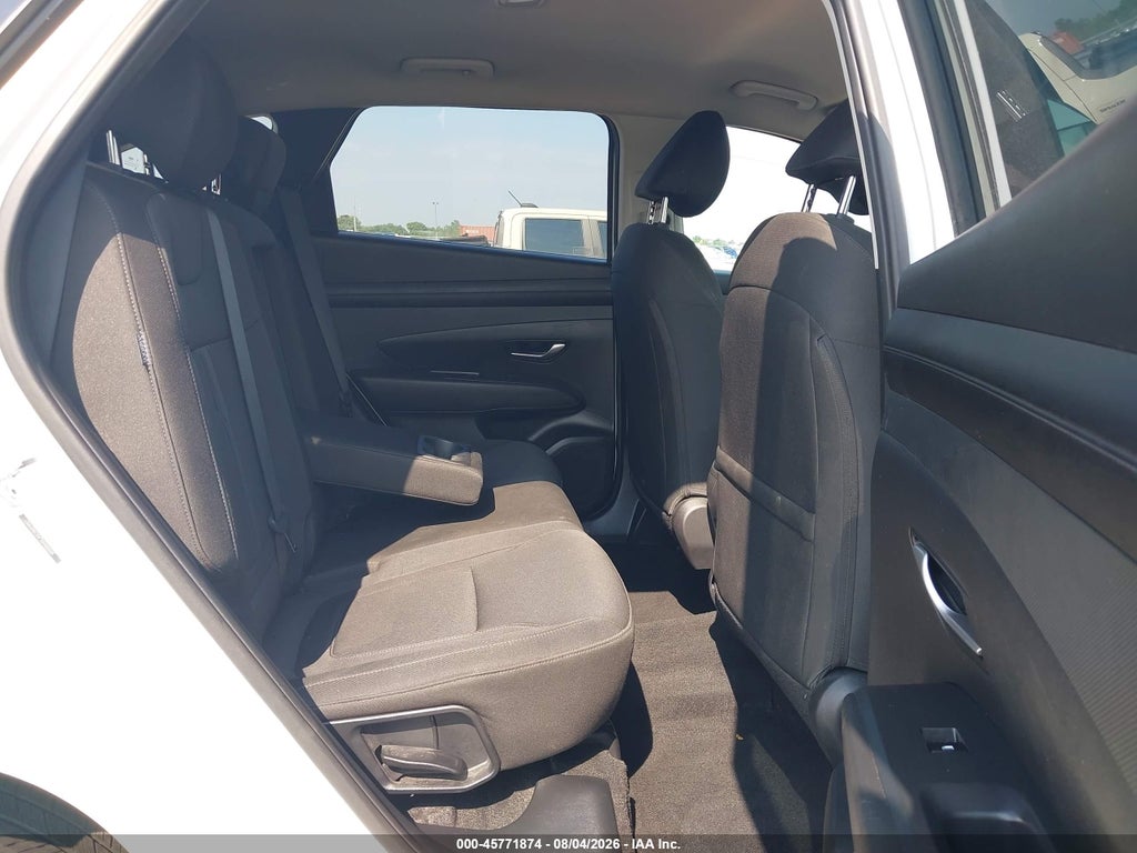 2025 Hyundai Tucson SEL photo 8