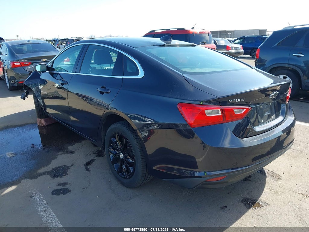 2023 Chevrolet Malibu FWD 1LT photo 3