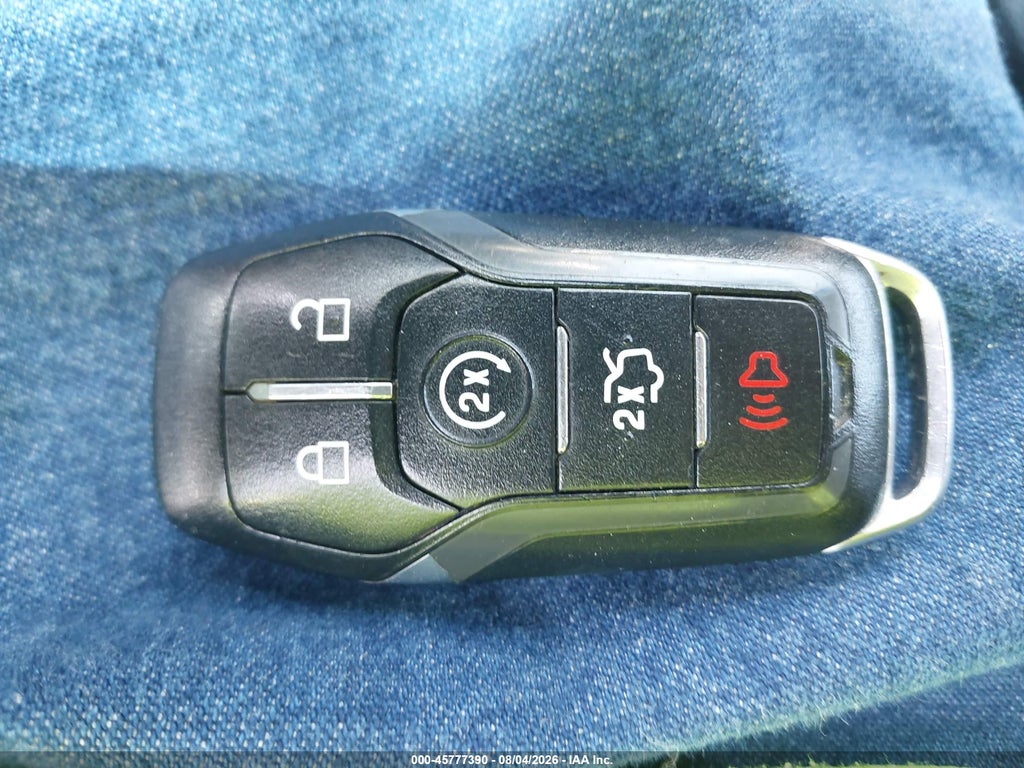 2015 Ford Edge Titanium photo 11