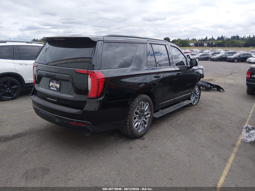 2024 GMC Yukon 4WD Denali Ultimate photo 4