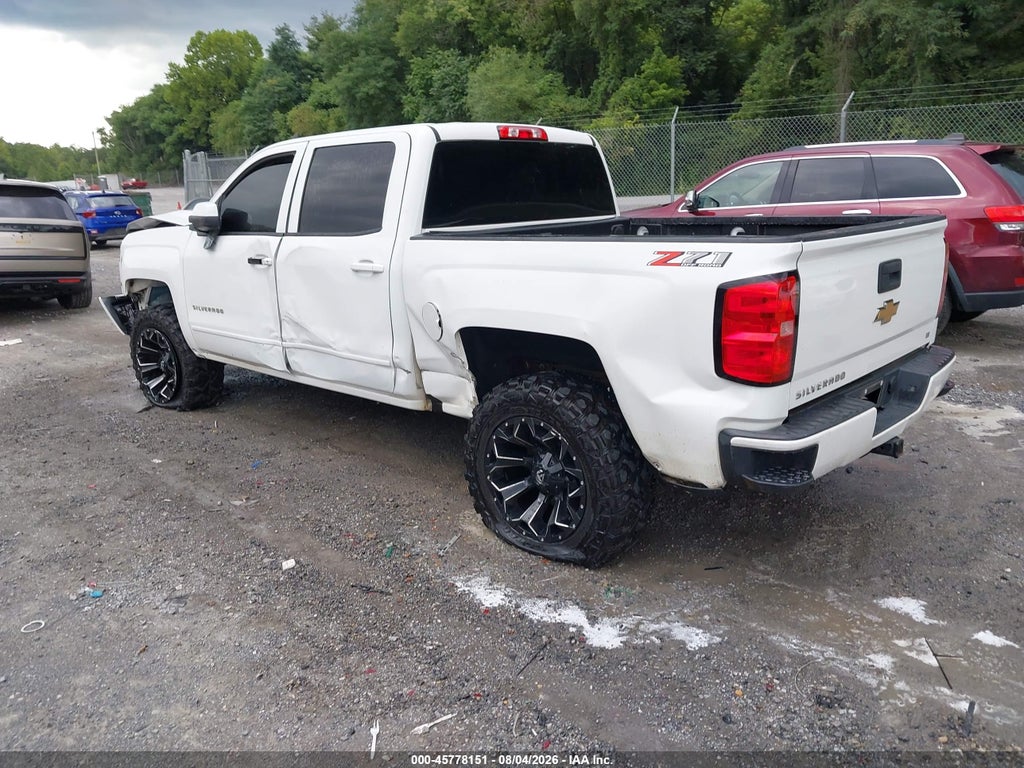 2018 Chevrolet Silverado 1500 2LT photo 3