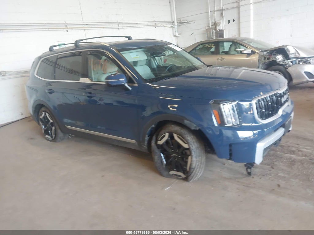 2025 Kia Telluride EX photo 1