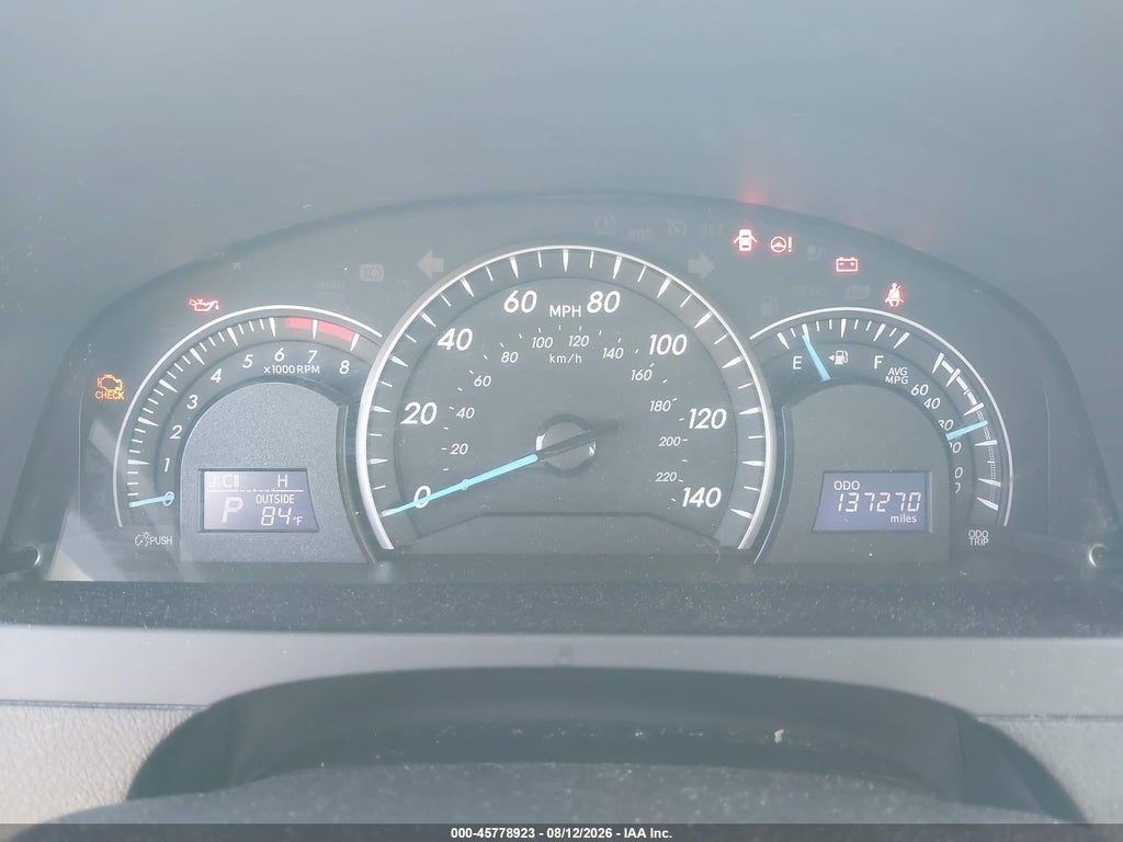 2014 Toyota Camry LE photo 7