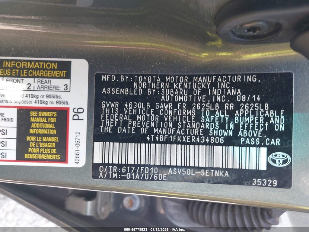 2014 Toyota Camry LE photo 9